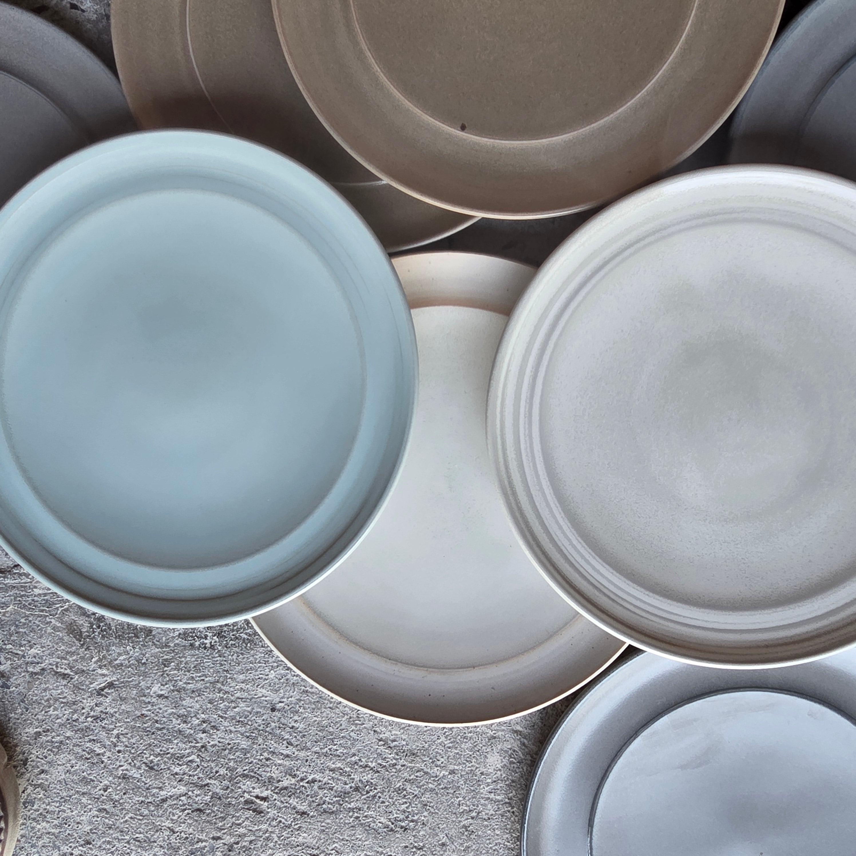 9" Frame Plates — Hospitality Overstock Set of 24 (Mix)