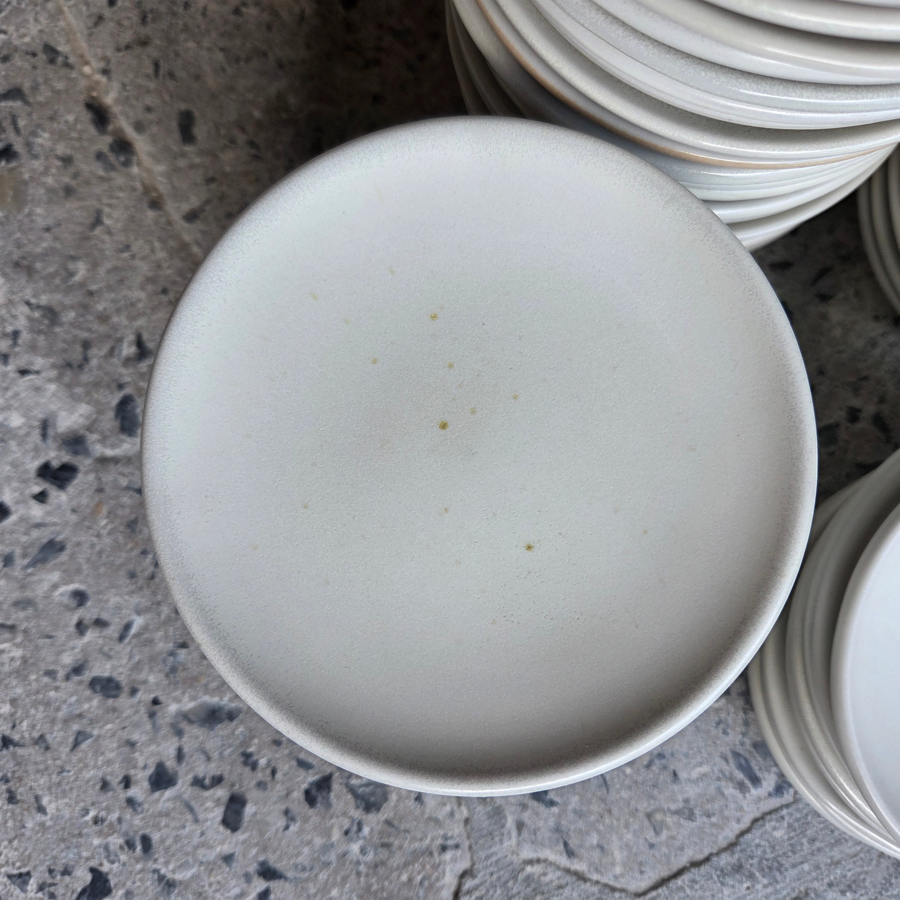5.5" Table Plate — Hospitality Overstock Set of 67 (Meringue)