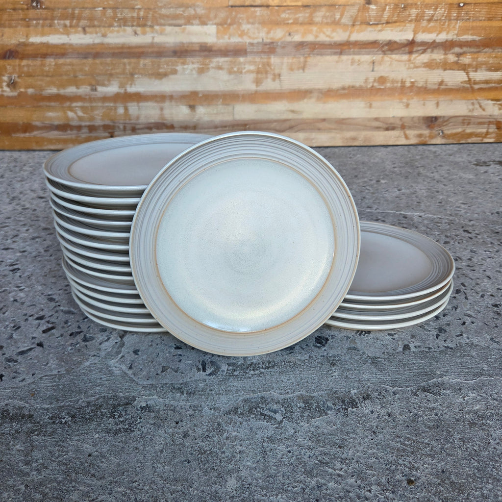 9" Frame Plates — Hospitality Overstock Set of 20 (Meringue - Raw Frame)