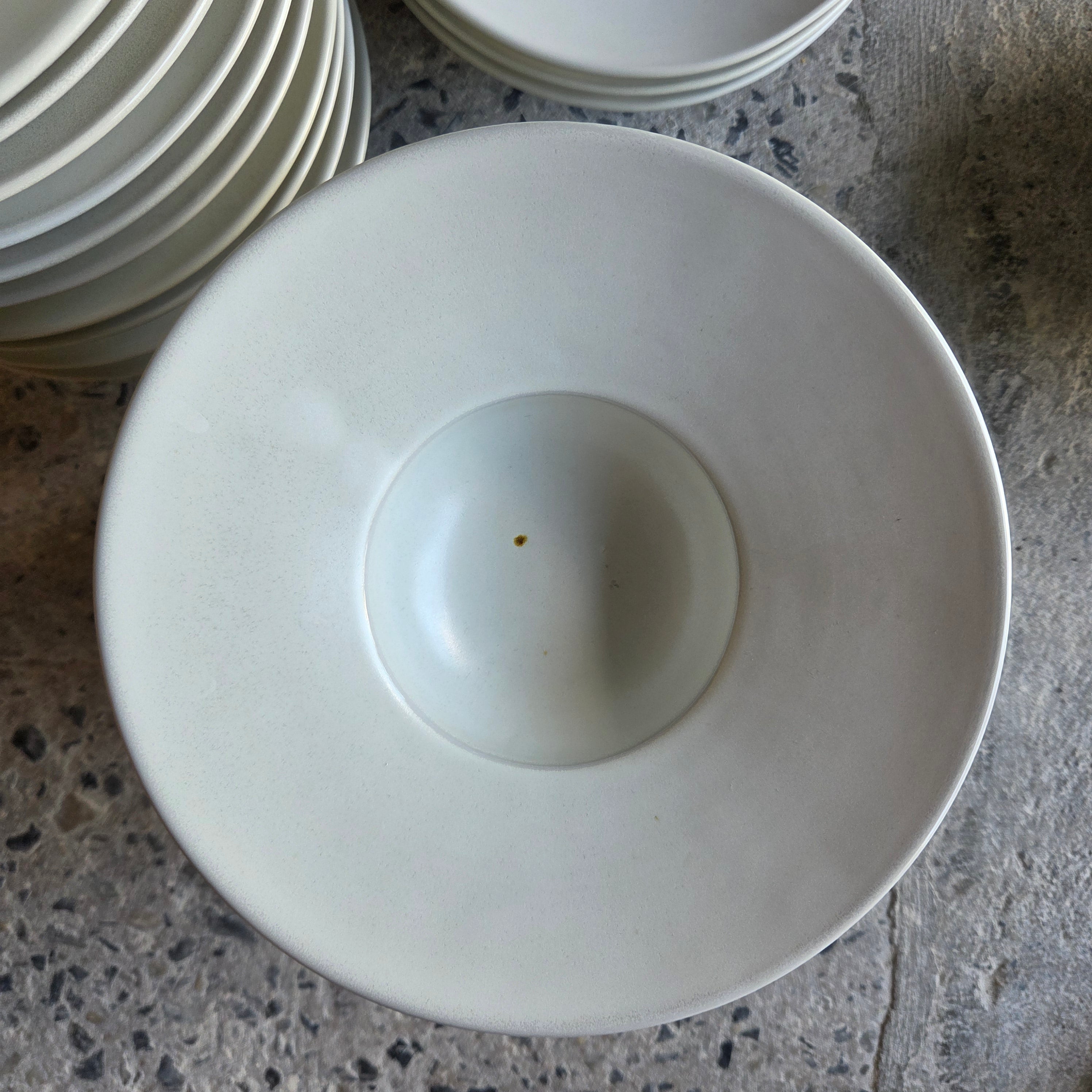Soignee — Hospitality Overstock Set of 23 (Meringue)
