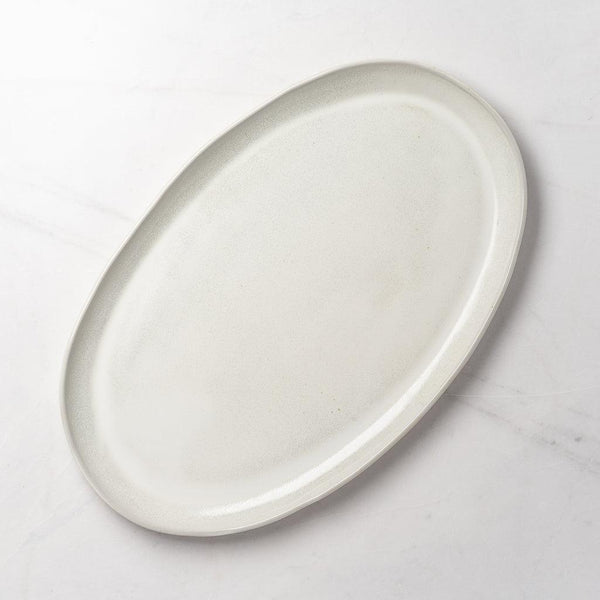 Flat Oval Platter in Meringue